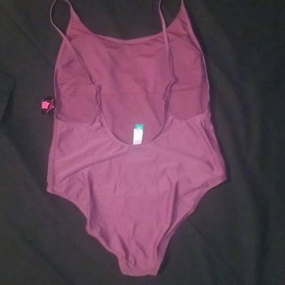 Beach please one piece swim suit - Picture 2 of 4
